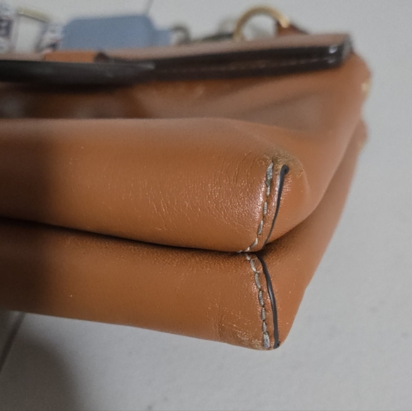 Tory Burch Cuoio Miller Tan Crossbody Bag with Replaced Patterned Strap - Picture 12 of 16